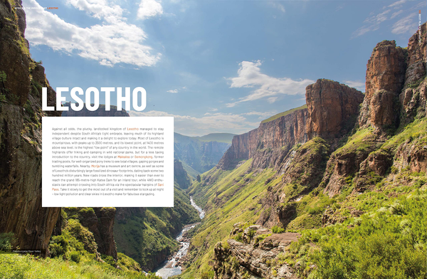 Бумажная книга « 100 best places on Earth 2021 » - фото №1