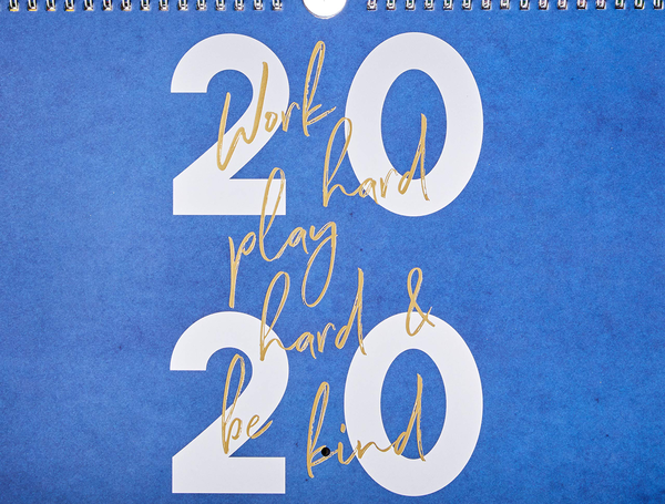 Бумажная книга «Work Hard, Play Hard & Be Kind: 2020 Wall Calendar», автор Оливер Бонас - фото №1