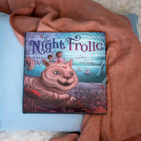 Бумажная книга «The Night Frolic», автор Джули Берри - фото №1