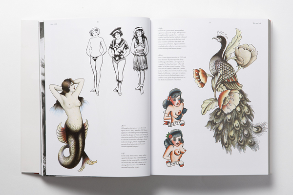 Бумажная книга «100 Years of Tattoos», автор Дэвид Маккомб - фото №1