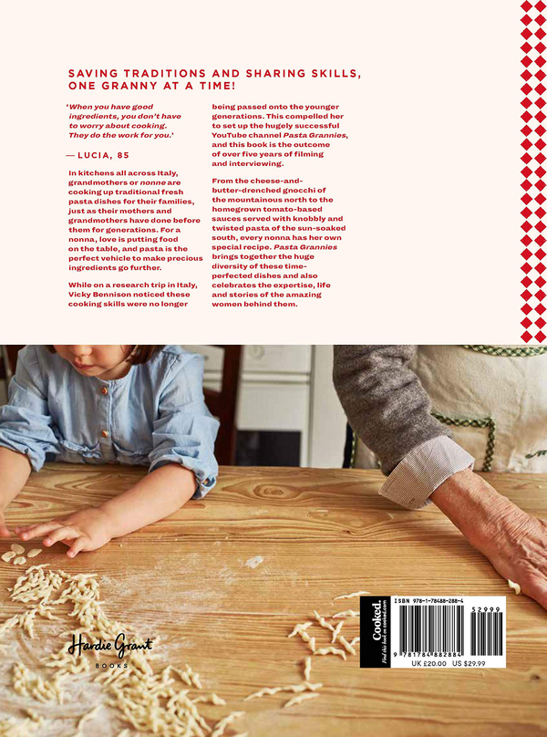 Бумажная книга «Pasta Grannies», автор Вики Беннисон - фото №1