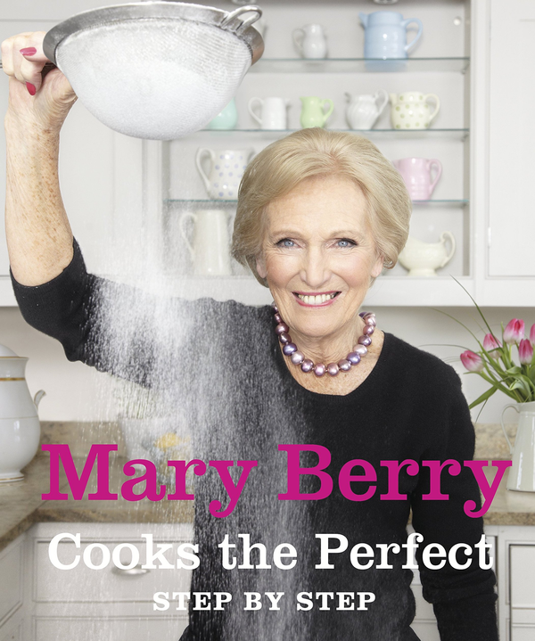Бумажная книга «Mary Berry Cooks the Perfect», автор Мэри Берри - фото №1