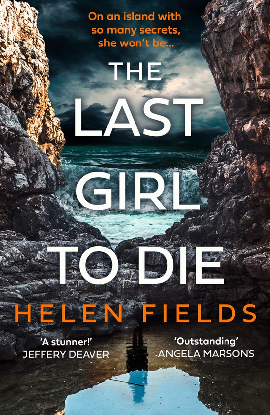Паперова книга «The Last Girl to Die», автор Хелен Філдс - фото №1