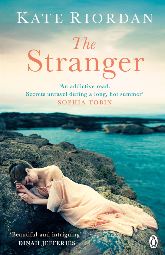 Бумажная книга «The Stranger», автор Кейт Риордан - фото №1