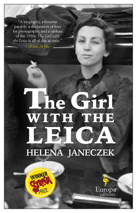 Паперова книга «The Girl with the Leica», автор Хелена Янечек - фото №1