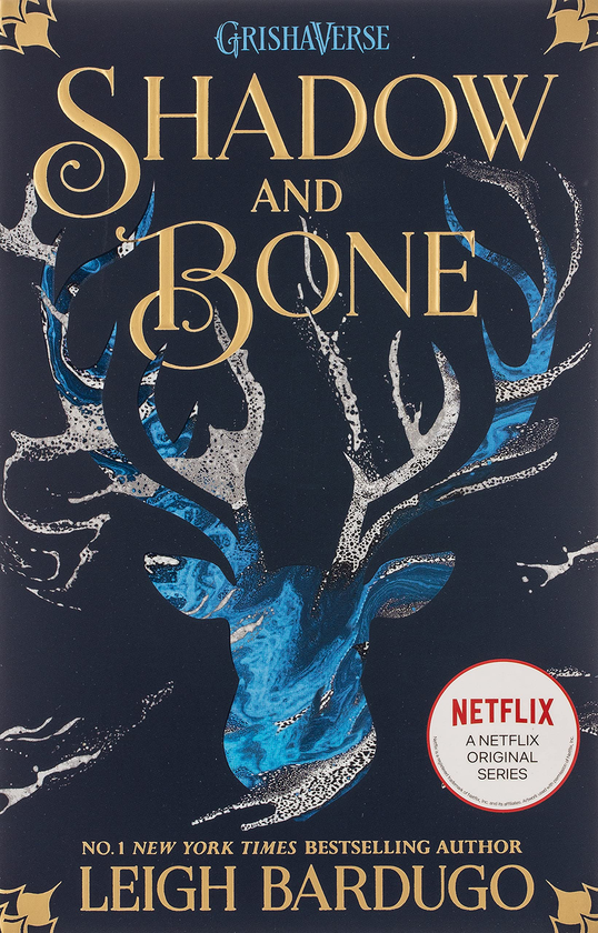 Бумажная книга «Shadow and Bone: Shadow and Bone», автор Ли Бардуго - фото №1