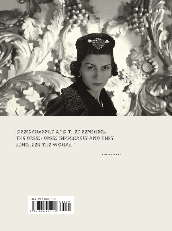 Бумажная книга «Vogue on Coco Chanel», автор Бронвин Косгрейв - фото №1