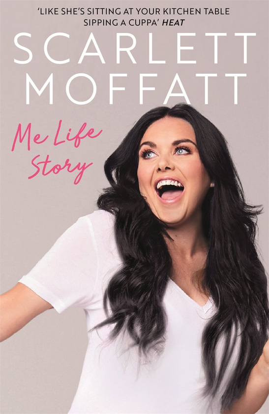 Бумажная книга «Me Life Story», автор Скарлетт Моффат - фото №1