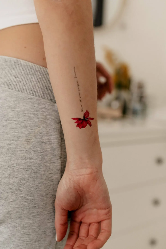 «Тимчасове тату Tattooshka Кольорові лотоси (QC-656)», бренда Tattooshka - фото №1