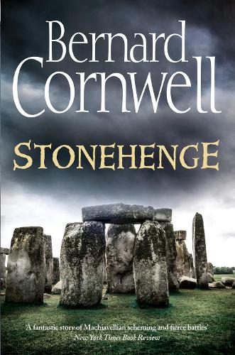 Паперова книга «Stonehenge», автор Бернард Корнвелл - фото №1