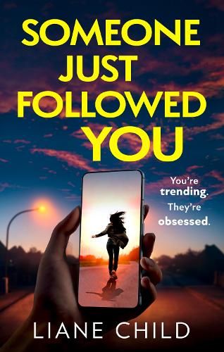 Paper book «Someone Just Followed You», author Liane Child - фото №1