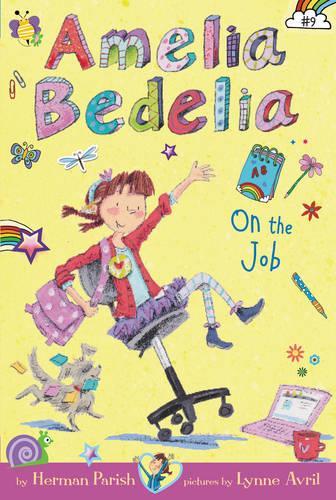 Паперова книга «Amelia Bedelia Chapter Book #9: Amelia Bedelia on the Job», автор Герман Періш - фото №1