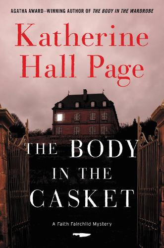 Паперова книга «The Body in the Casket», автор Кетрін Холл Пейдж - фото №1
