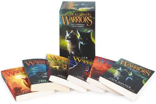 Бумажная книга «Warriors: A Vision of Shadows Box Set: Volumes 1 to 6», автор Эрин Хантер - фото №1