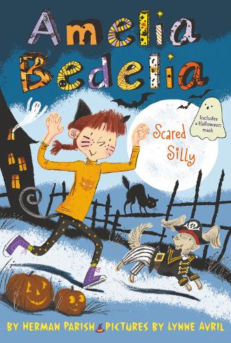 Паперова книга «Amelia Bedelia Special Edition Holiday Chapter Book #2: Amelia Bedelia Scared Silly», автор Герман Періш - фото №1