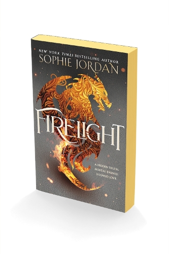 Паперова книга «Firelight», автор Софі Джордан - фото №1