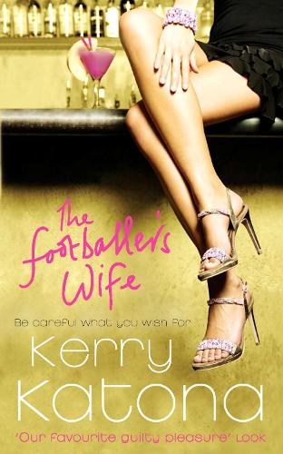 Бумажная книга «The Footballer's Wife» - фото №1