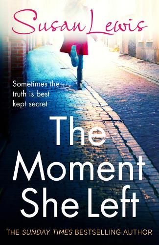 Бумажная книга «The Moment She Left» - фото №1