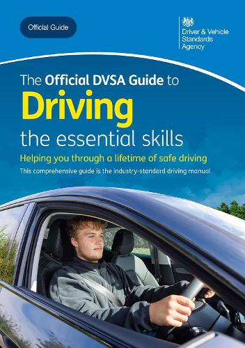 [object Object] «The official DVSA guide to driving: the essential skills», автор Агентство стандартів для водіїв та транспортних засобів - фото №1