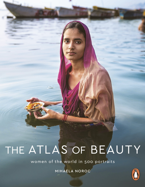Паперова книга «The Atlas of Beauty», автор Міхаела Норок - фото №1
