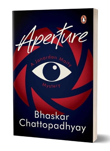 Паперова книга «Aperture: A Janardan Maity Mystery», автор Бхаскар Чаттопадх'яй - фото №1