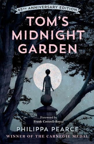 Бумажная книга «Tom's Midnight Garden », автор Филиппа Пирс - фото №1