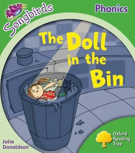 Бумажная книга «Oxford Reading Tree: Level 2: More Songbirds Phonics: The Doll in the Bin», автор Джулия Дональдсон - фото №1