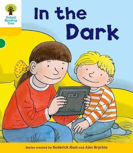 [object Object] «Oxford Reading Tree: Decode and Develop More A Level 5: In The Dark», автор Пол Шиптон - фото №1