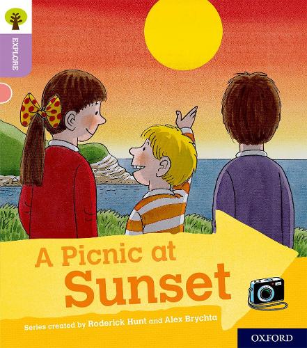 [object Object] «Oxford Reading Tree Explore with Biff, Chip and Kipper: Oxford Level 1+: A Picnic at Sunset», автор Пол Шиптон - фото №1