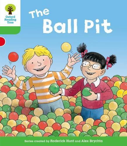 Паперова книга «Oxford Reading Tree: Level 2: Decode and Develop: The Ball Pit», автор Аннемарі Янг - фото №1