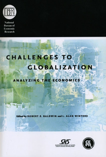 Паперова книга «Challenges to Globalization: Analyzing the Economics», автор Роберт Е. Болдуін - фото №1
