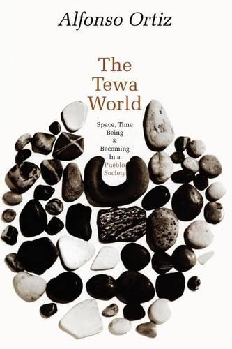 Бумажная книга «The Tewa World: Space, Time, Being and Becoming in a Pueblo Society», автор Альфонсо Ортис - фото №1