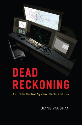 Бумажная книга «Dead Reckoning: Air Traffic Control, System Effects, and Risk», автор Диана Воган - фото №1
