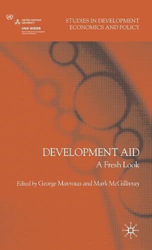 Бумажная книга «Development Aid: A Fresh Look», автор Марк Макгилливрей - фото №1