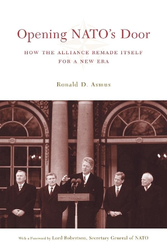 Бумажная книга «Opening NATO's Door: How the Alliance Remade Itself for a New Era», автор Рональд Д. Асмус - фото №1