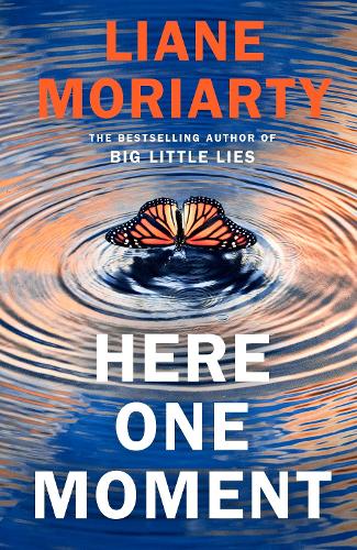 Паперова книга «Here One Moment», автор Ліян Моріарті - фото №1