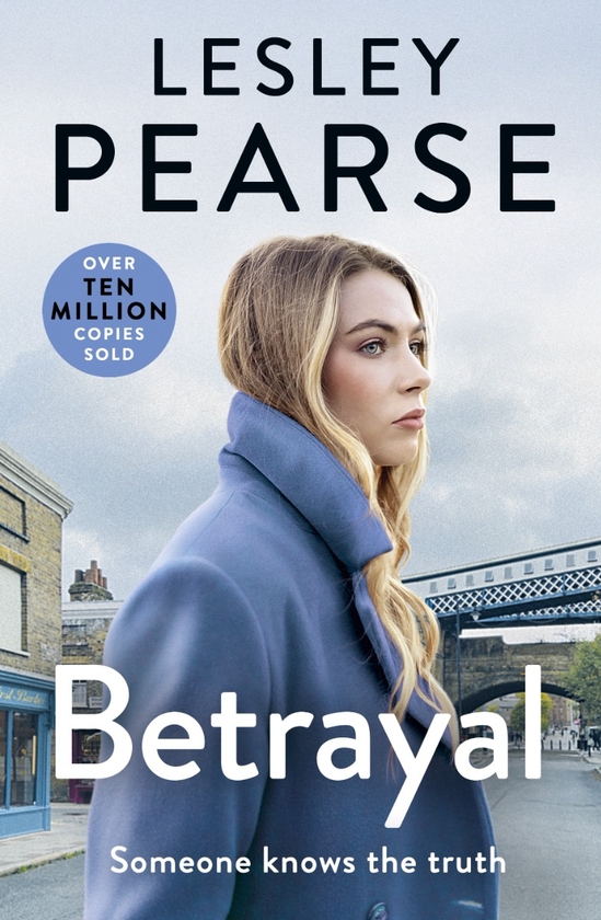 Бумажная книга «Betrayal», автор Лесли Пирс - фото №1