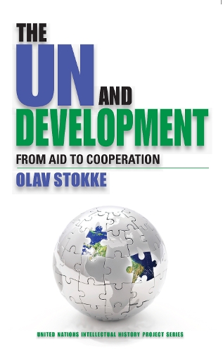 Бумажная книга «The UN and Development: From Aid to Cooperation», автор Олав Стокке - фото №1