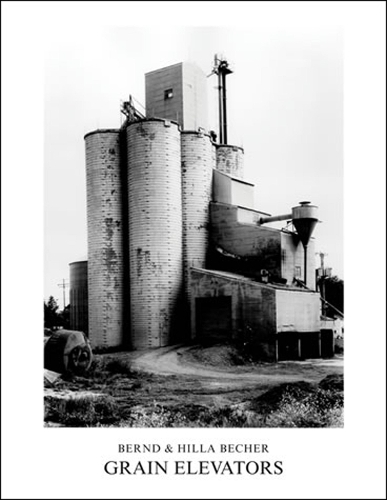 Паперова книга «Grain Elevators», авторів Бернд Бехер, Хілла Бехер - фото №1