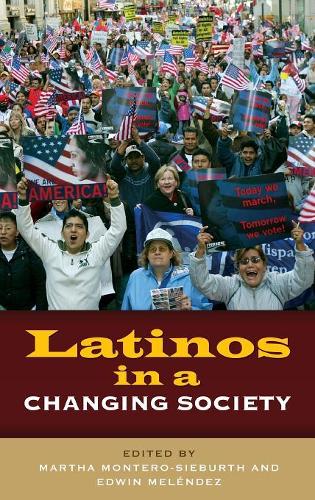 Бумажная книга «Latinos in a Changing Society», авторов Эдвин Мелендес, Марта Монтеро-Зибурт - фото №1