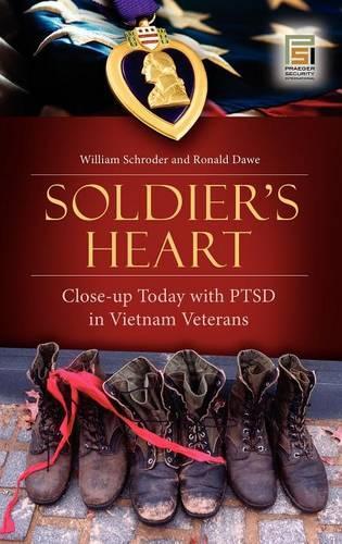 Бумажная книга «Soldier's Heart: Close-up Today with PTSD in Vietnam Veterans», авторов Рональд Доу, Уильям Шродер - фото №1