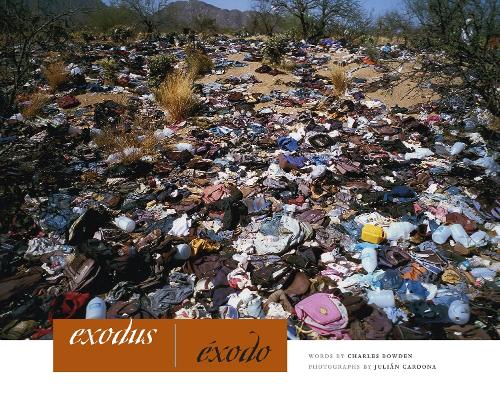 Паперова книга «Exodus/Éxodo», автор Чарльз Боуден - фото №1