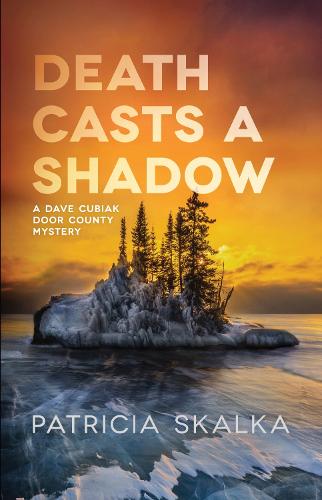 Бумажная книга «Death Casts a Shadow», автор Патриция Скалка - фото №1
