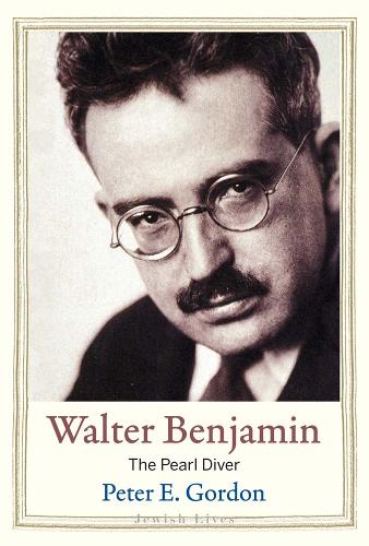 Бумажная книга «Walter Benjamin: The Pearl Diver», автор Питер Э. Гордон - фото №1