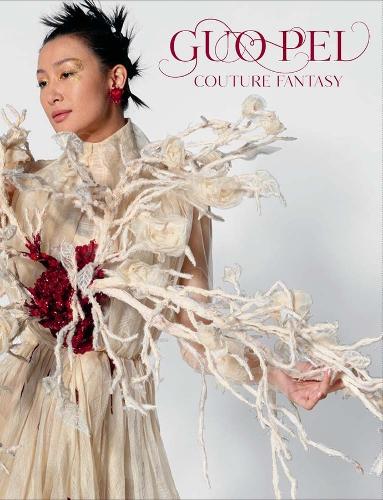 Паперова книга «Guo Pei: Couture Fantasy», автор Джилл Д'Алессандро - фото №1