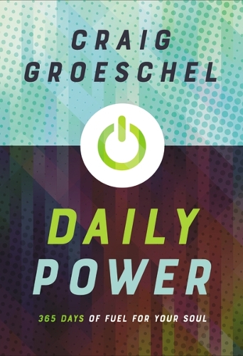 Паперова книга «Daily Power: 365 Days of Fuel for Your Soul», автор Крейг Грошель - фото №1