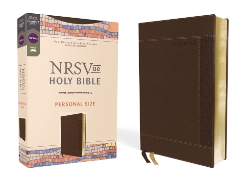 Бумажная книга «NRSVue, Holy Bible, Personal Size, Leathersoft, Brown, Comfort Print», автор Zondervan - фото №1