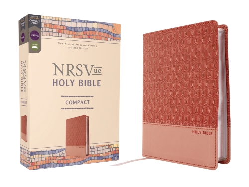 Бумажная книга «NRSVue, Holy Bible, Compact, Leathersoft, Peach, Comfort Print», автор Zondervan - фото №1