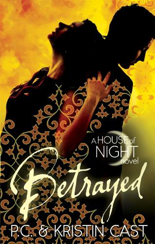 Бумажная книга «Betrayed: Number 2 in series», авторов Кристин Каст, П. С. Каст - фото №1