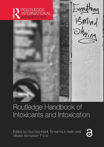 Бумажная книга «Routledge Handbook of Intoxicants and Intoxication» - фото №1